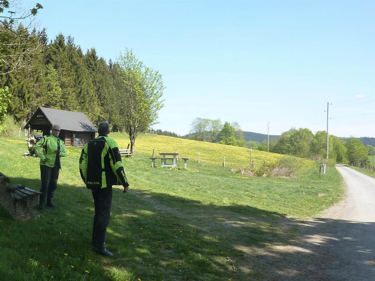 Waldhotel Einstein Kirchhundem Zewnętrze zdjęcie